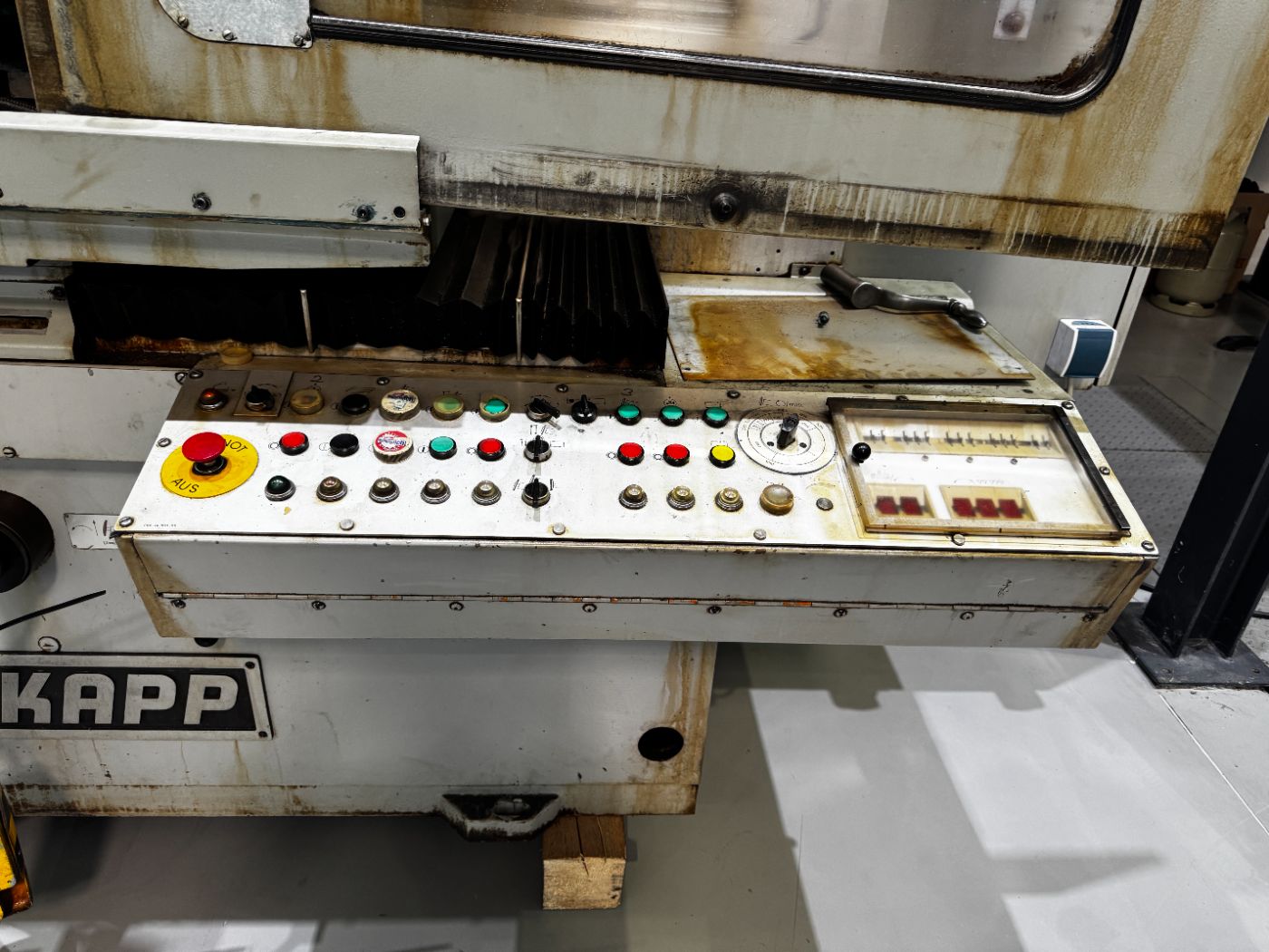 Kapp AST 305 B Hob Grinding Machine