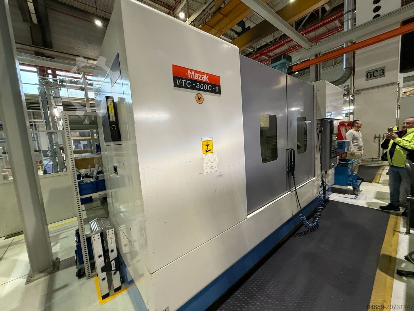MAZAK VTC 300 Vertical Machining Center