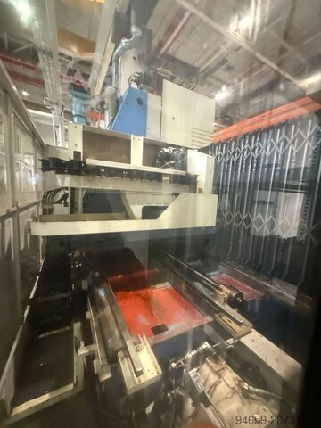 MAZAK VTC 300 Vertical Machining Center