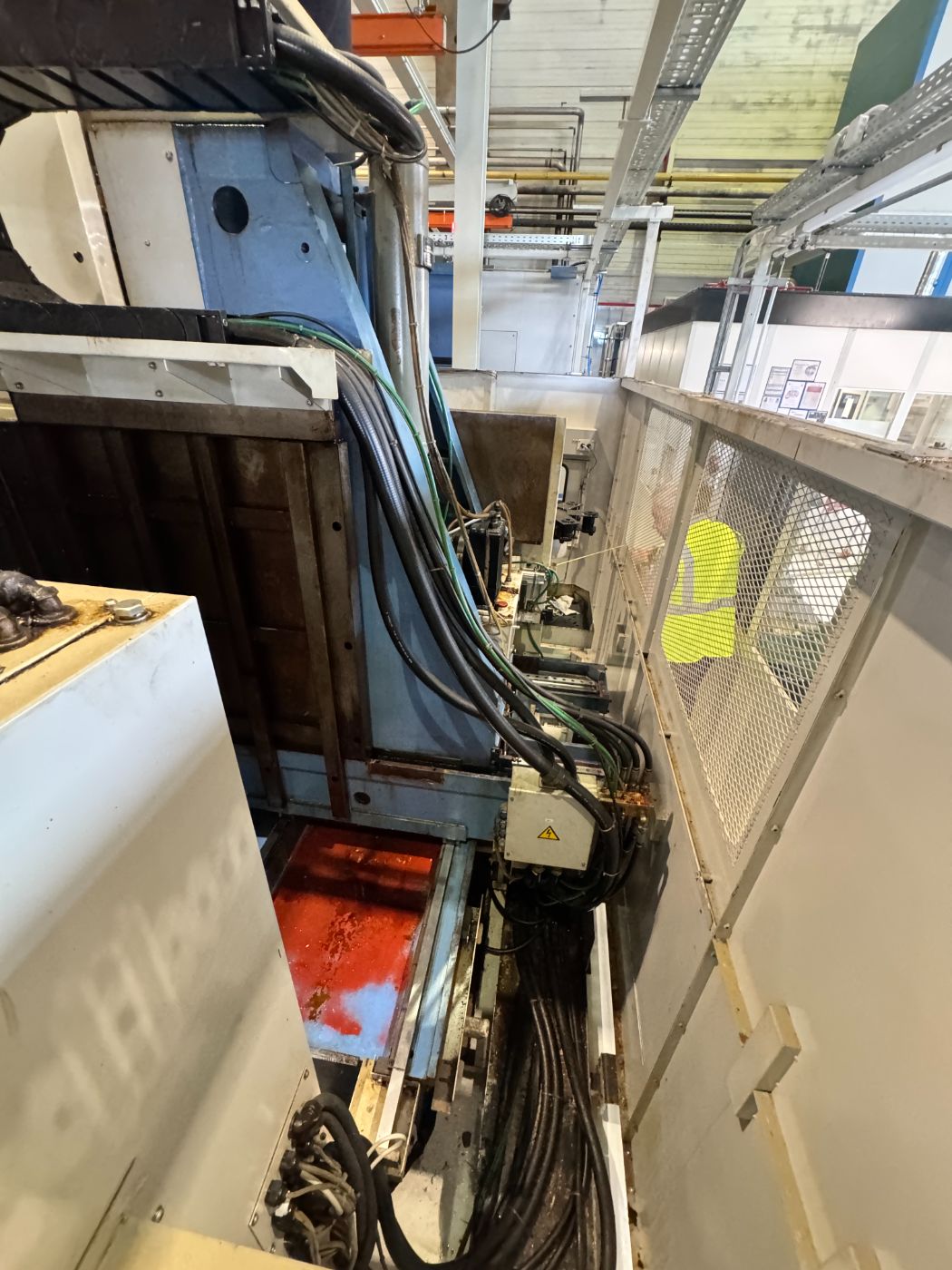MAZAK VTC 300 Vertical Machining Center