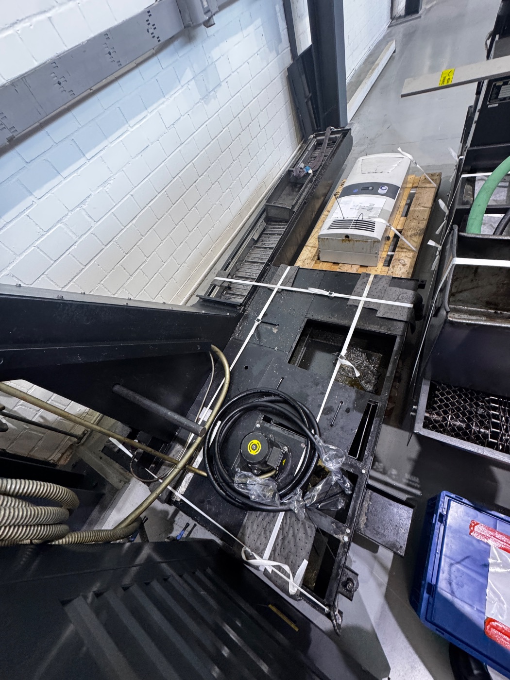 EMCO HYPERTURN 665 CNC Turning Center