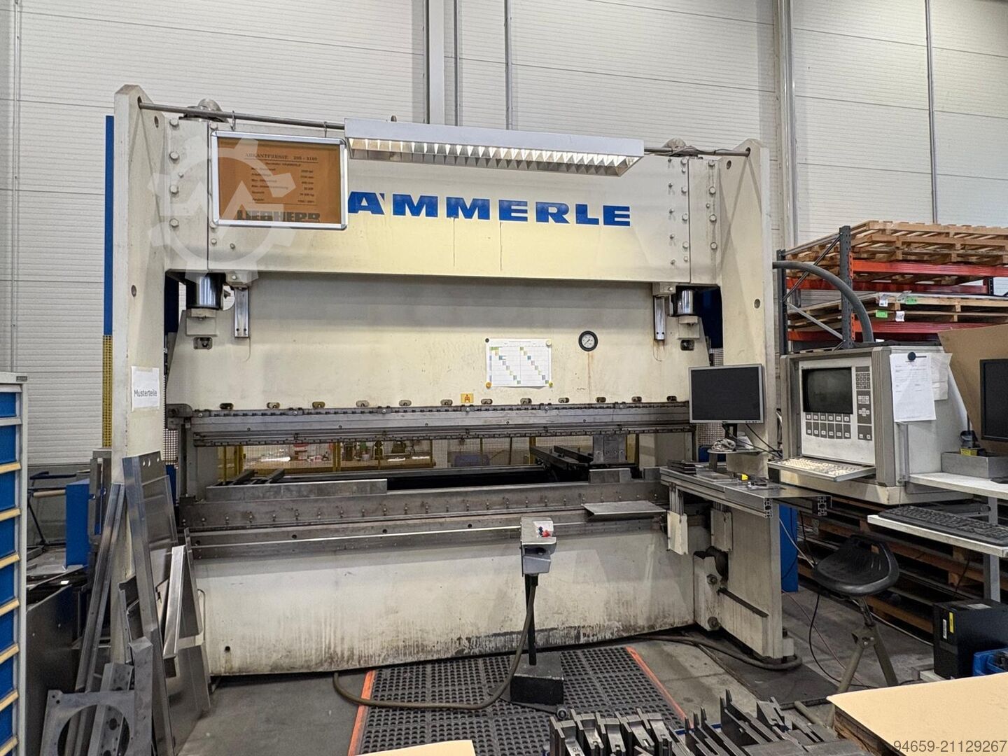 HÄMMERLE BM 299-3100 Press Brake (200 t)