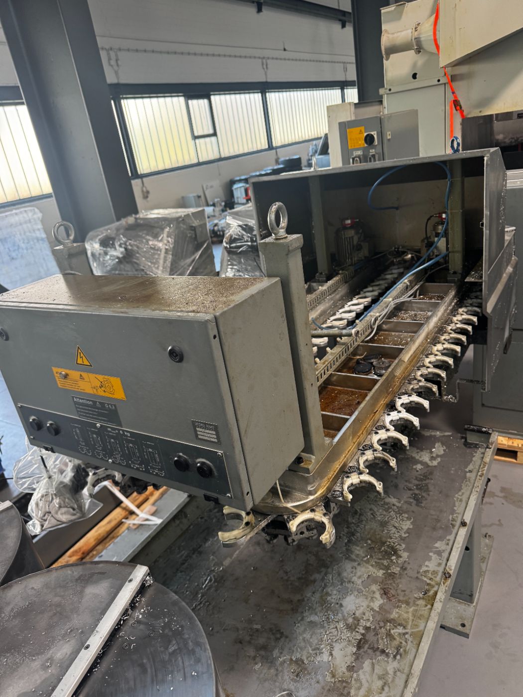 Deckel Maho DMU 70 VL 5-Axis Universal Machining Center