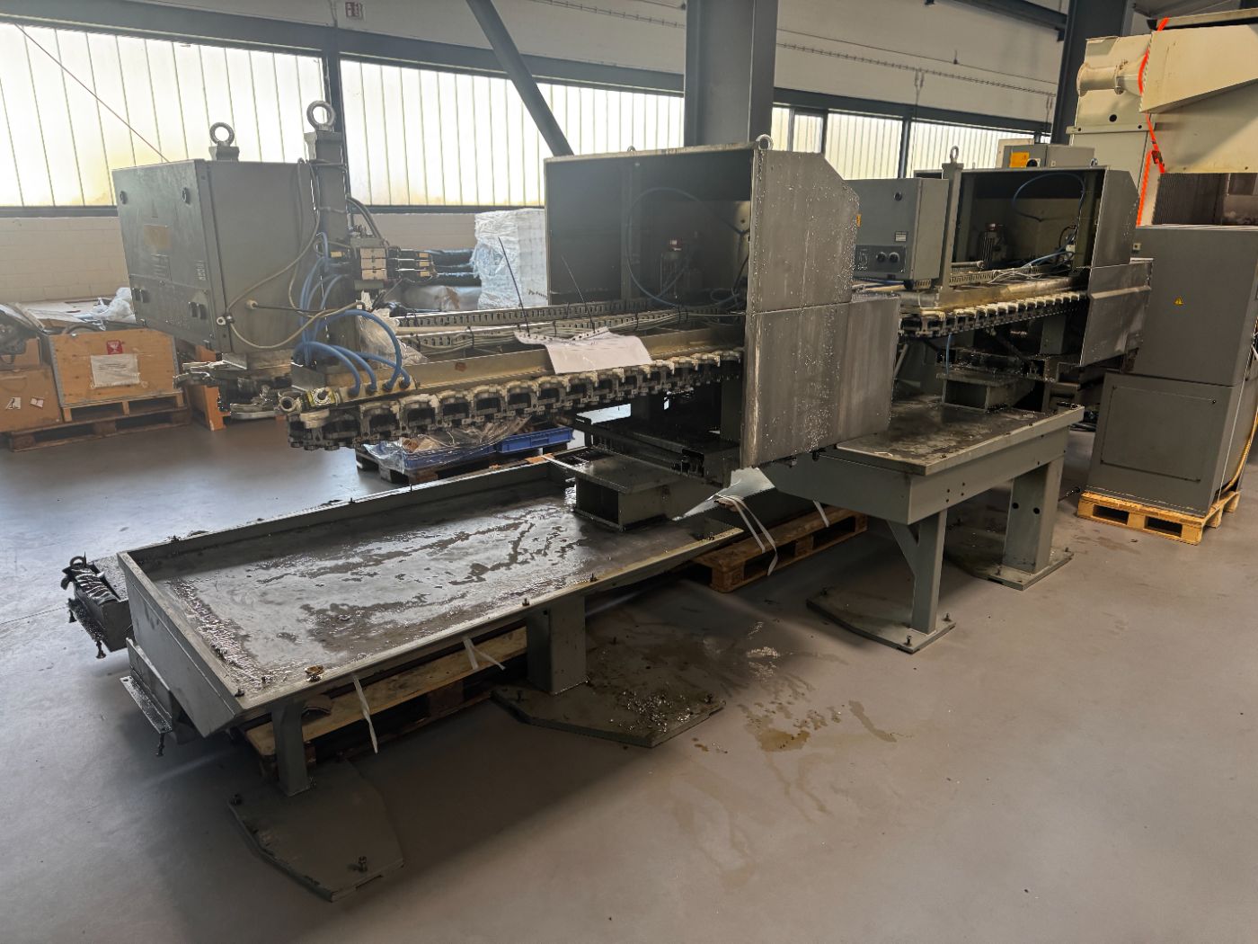 Deckel Maho DMU 70 VL 5-Axis Universal Machining Center