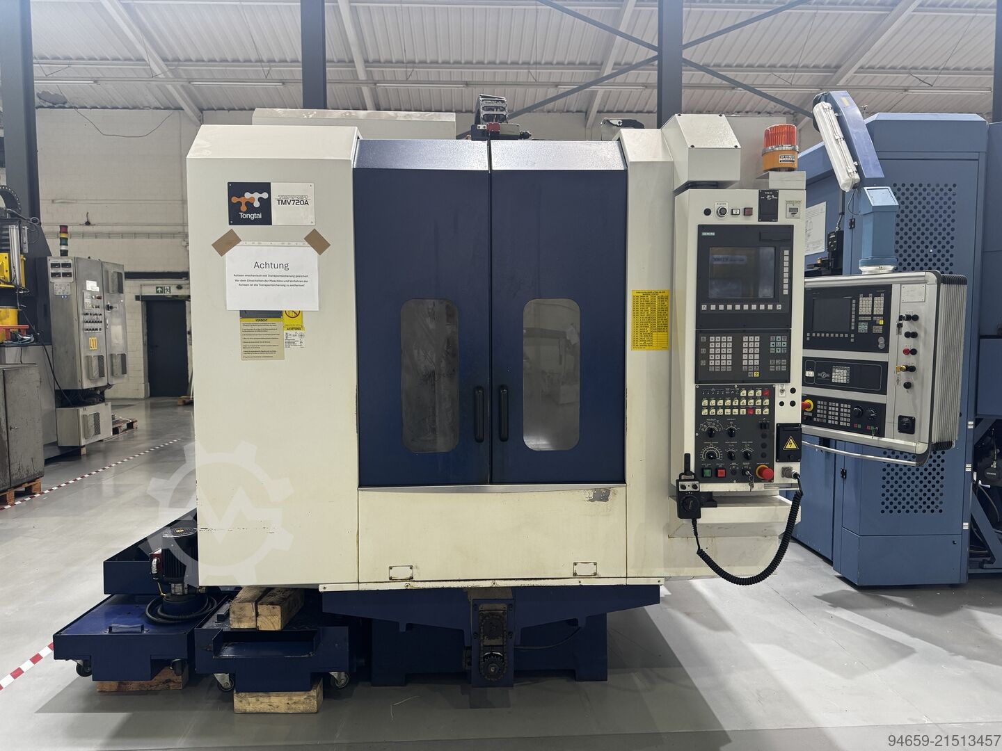 Tongtai TMV720A Vertical Machining Center