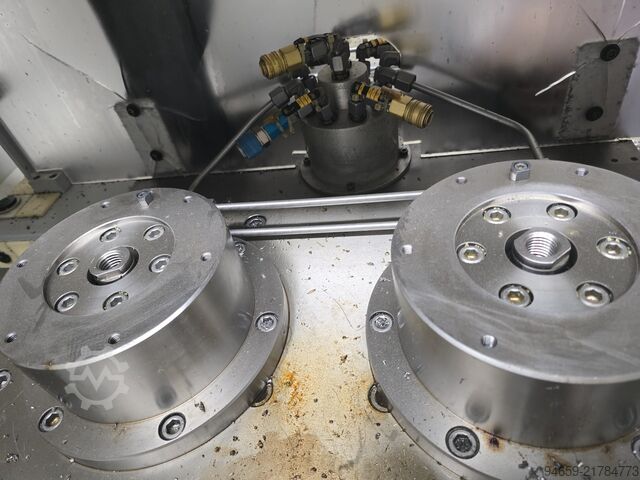 CHIRON FZ 12 W High Speed Vertical Machining Center