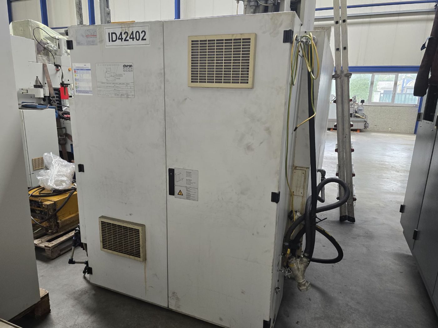 CHIRON FZ 12 W High Speed Vertical Machining Center