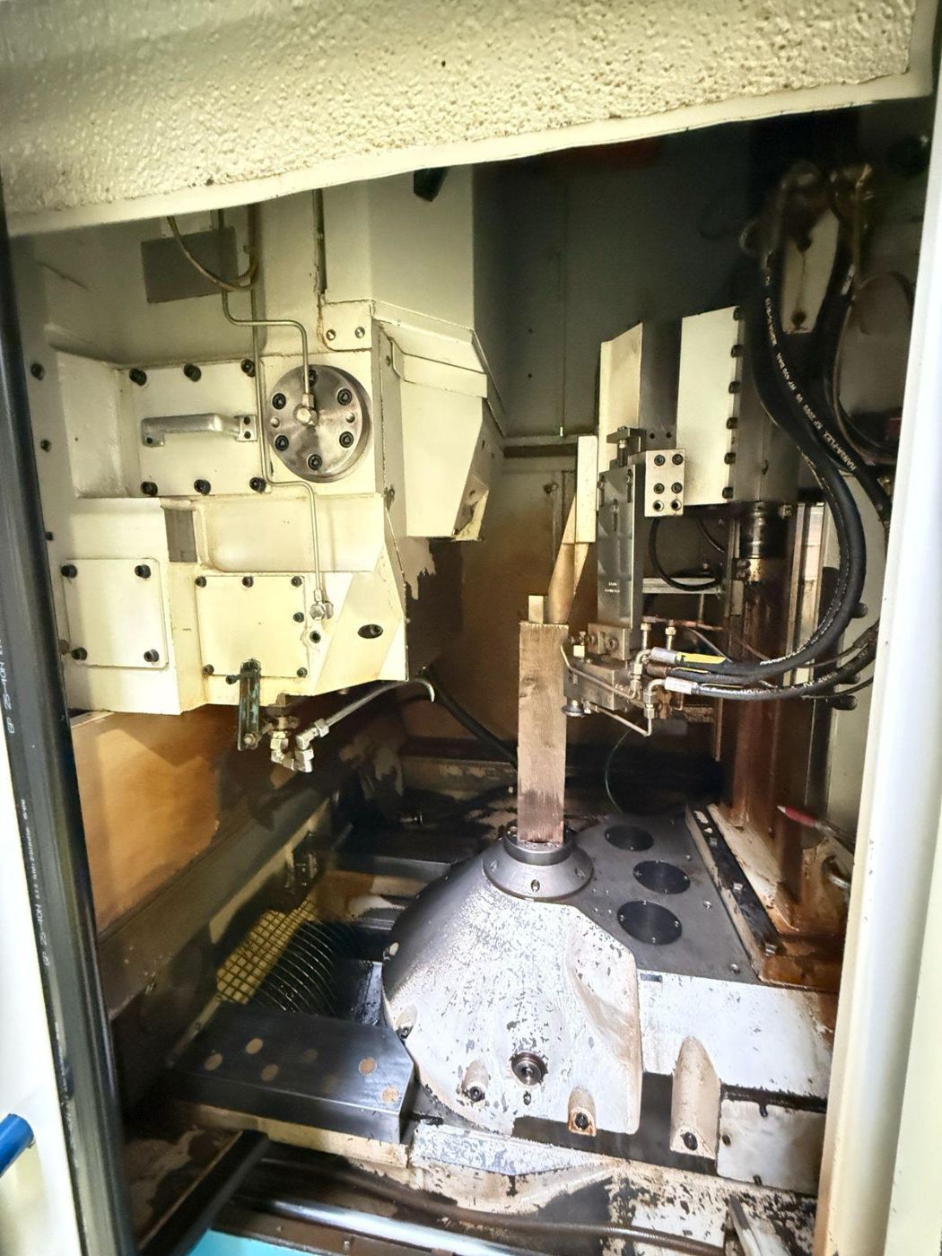 Liebherr LFS 223 Gear Shaping Machine