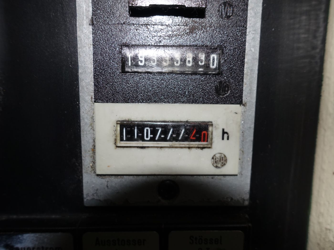 SCHMID T6-200 2